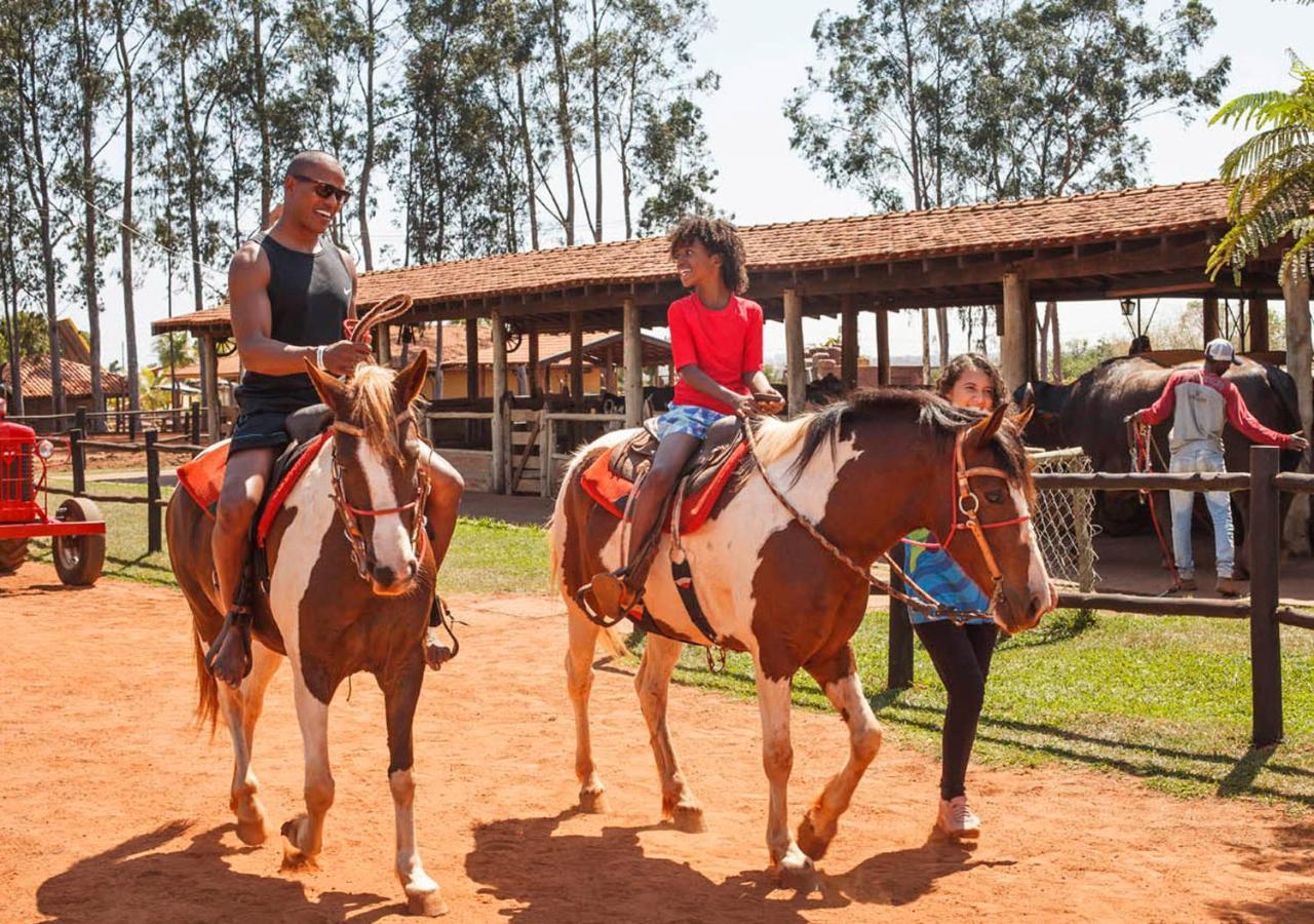 Barretos Country Park & Resort Bagian luar foto